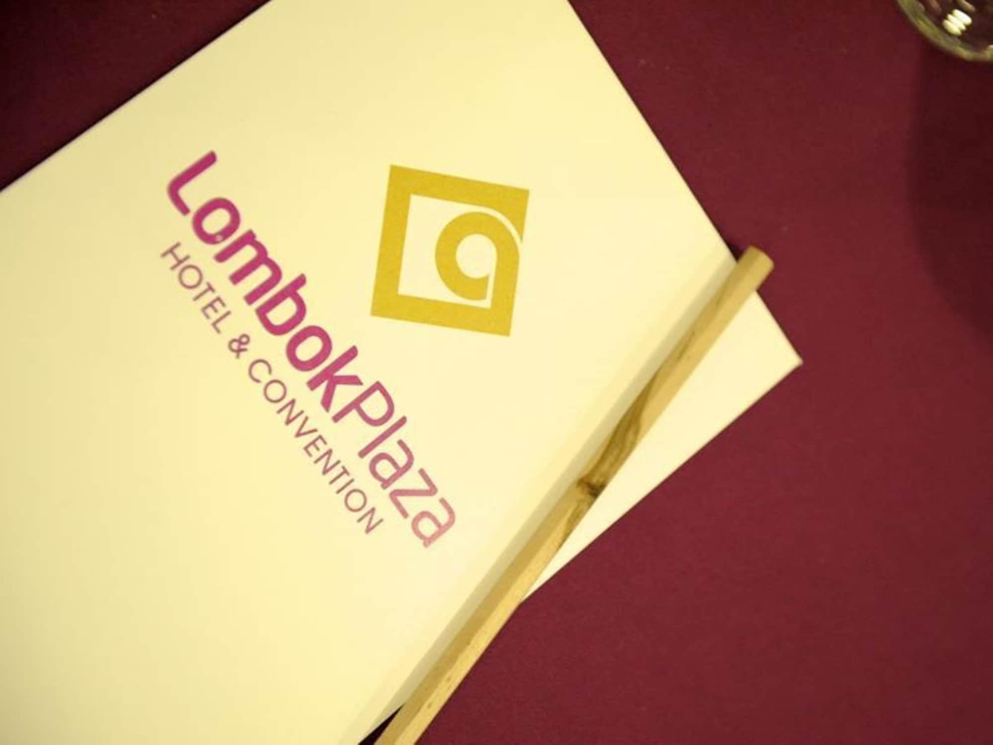 Lombok Plaza Hotel And Convention Mataram Buitenkant foto