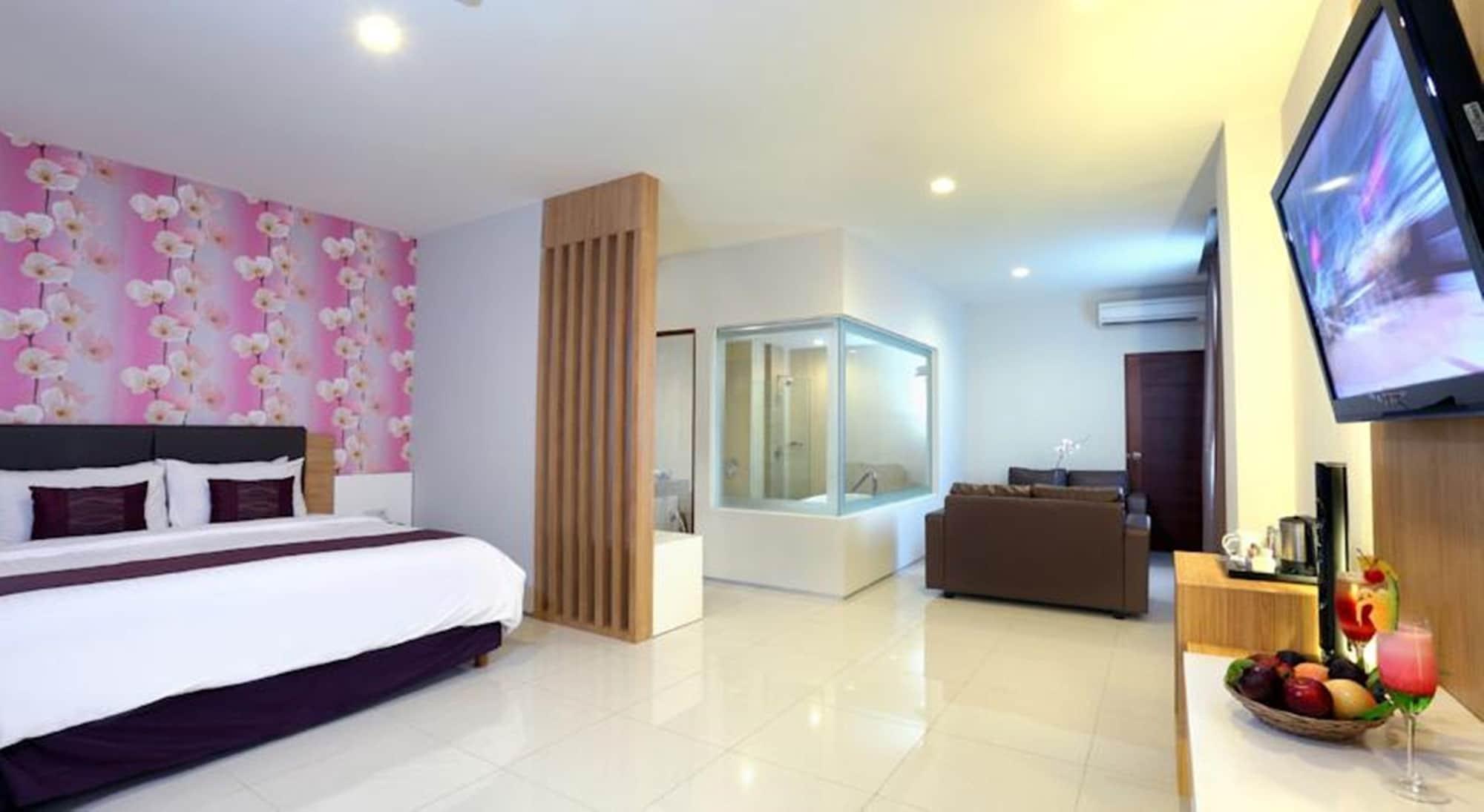 Lombok Plaza Hotel And Convention Mataram Buitenkant foto