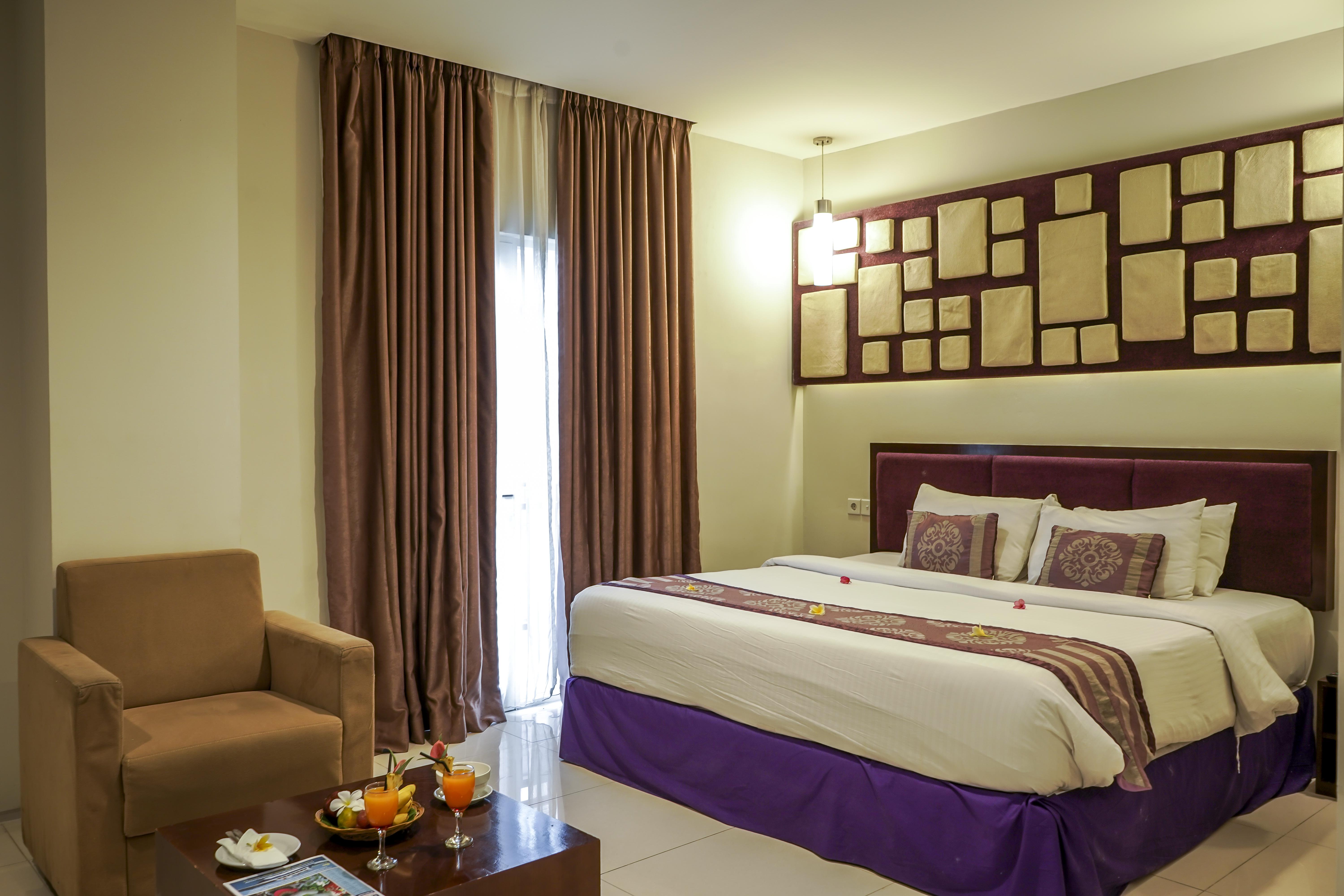 Lombok Plaza Hotel And Convention Mataram Buitenkant foto